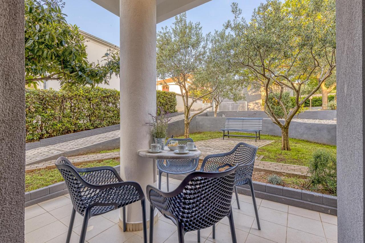 טרוגיר Island Resort Mihaela - Happy Rentals מראה חיצוני תמונה