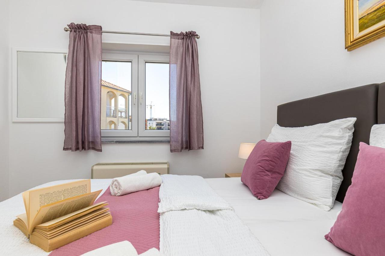 טרוגיר Island Resort Mihaela - Happy Rentals מראה חיצוני תמונה